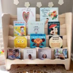 Montessori knižnica z dreva FSC • dune